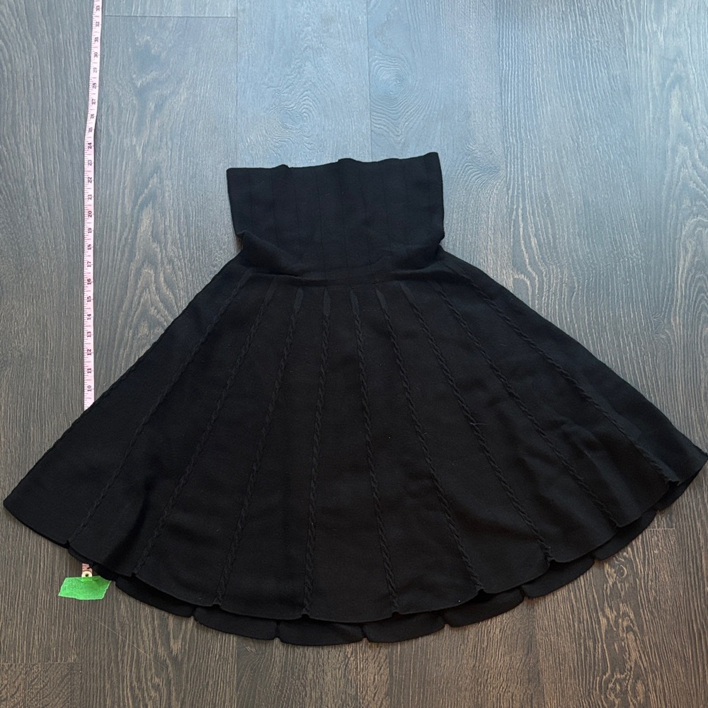 Elegant Black Women's Skirt